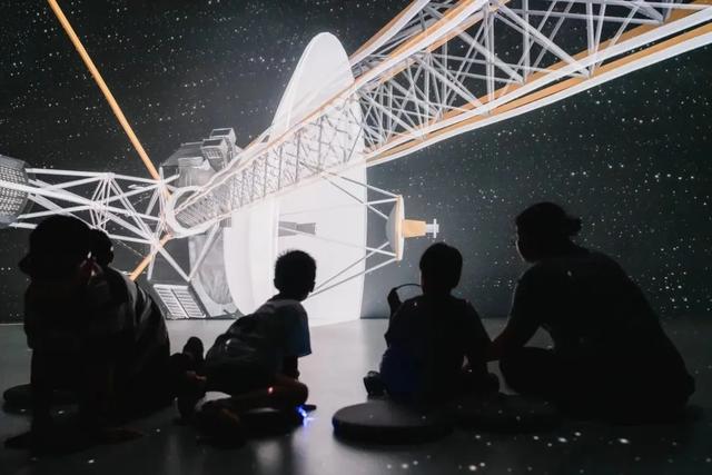 宇宙级浪漫，上海也太会了！