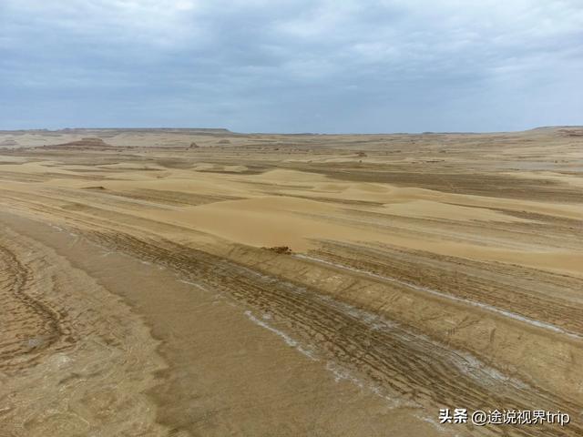 这里是中国最孤独的城市，人迹罕至无人区包围，却美得像个意外