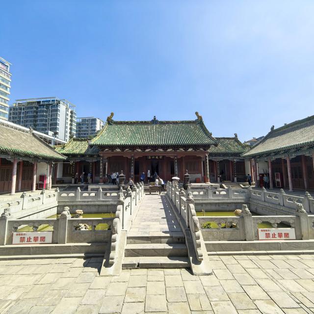 潞安府城隍庙，是我所见规格最高最大的城隍庙，古建筑和文物丰富