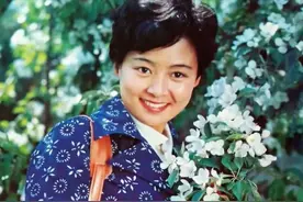 1982年挂历 张瑜姜黎黎朱碧云赵娜等图片