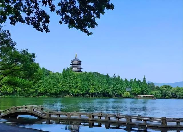 从西湖到灵隐寺，杭州“零门票”模式，如何让游客花钱更痛快？