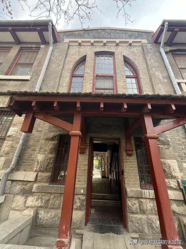 俺那天进齐鲁大学里面来了一场时空旅行（山东大学趵突泉校区）