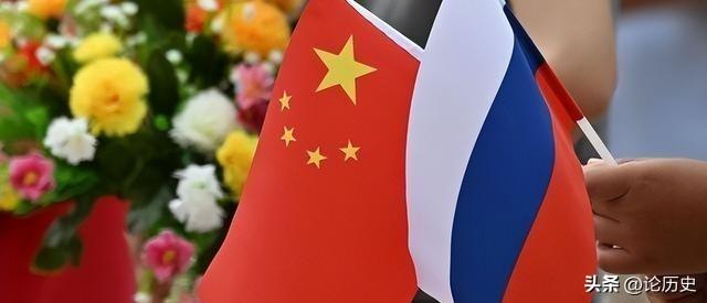 局势已经恶化，19国派兵堵门，解放军通告全球！中俄军方联手了 第2张