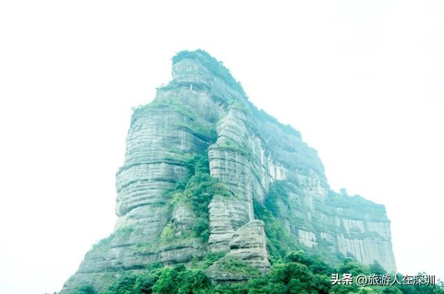 韶关2天1晚经典徒步行程推荐，从巴寨到锦江，邂逅丹霞绝美风光
