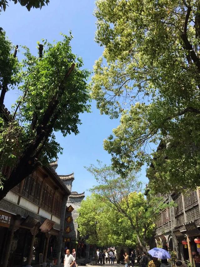 山东旅游实用攻略，十个精华景点，不能错过