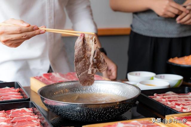 “立秋逢单胜似冬，立秋逢双秋老虎”，2025年立秋逢单还是逢双？