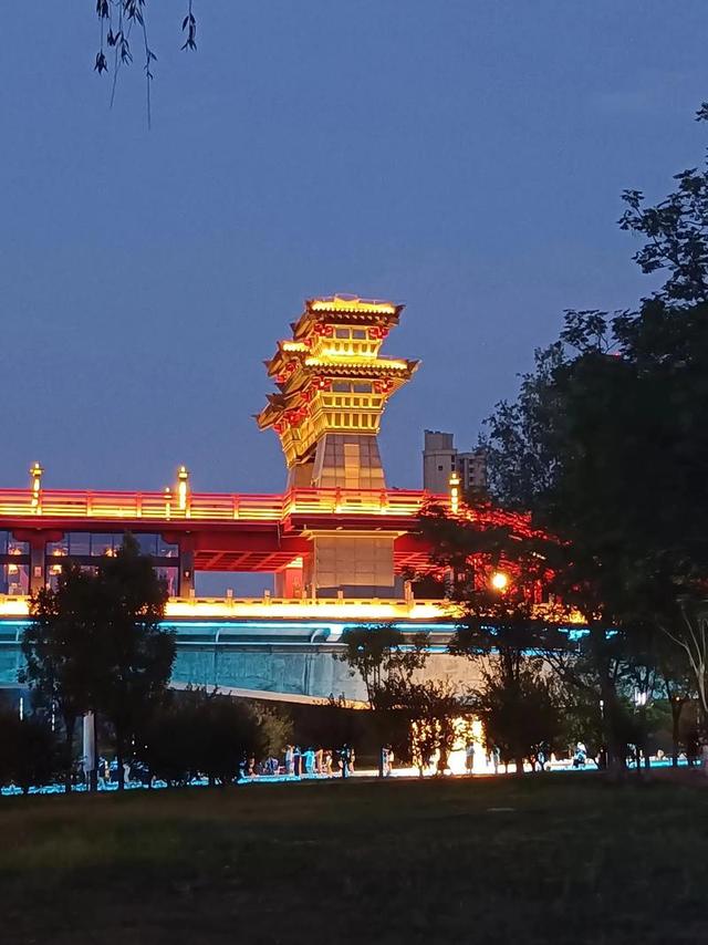 别再只盯兵马俑！隔壁的咸阳：秦都老味，那才是陕西的底色