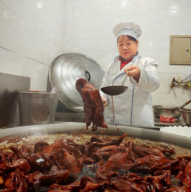 总奖金16万！奉化“云边小镇”邀您当推荐官