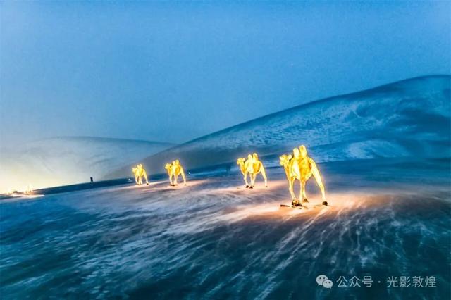 【敦煌第二场雪】月牙泉风雪交加景致极为震撼