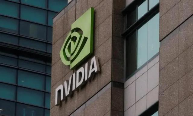 又变脸！特朗普对下令，26万颗芯片只能给韩国，想断了中国后路？