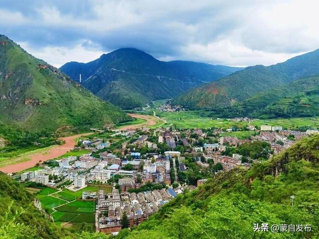 云南：铜都新律——“工业锈带”变身“文化秀带”