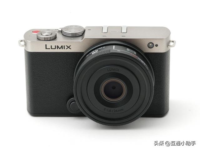 小巧轻便28mm镜头推荐——松下 LUMIX S 26mm F8