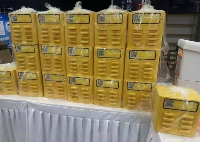 从街头爆红到门可罗雀，共享充电宝凉了，连商家都不愿再装