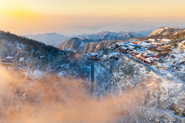 雪后泰山，仙境再现