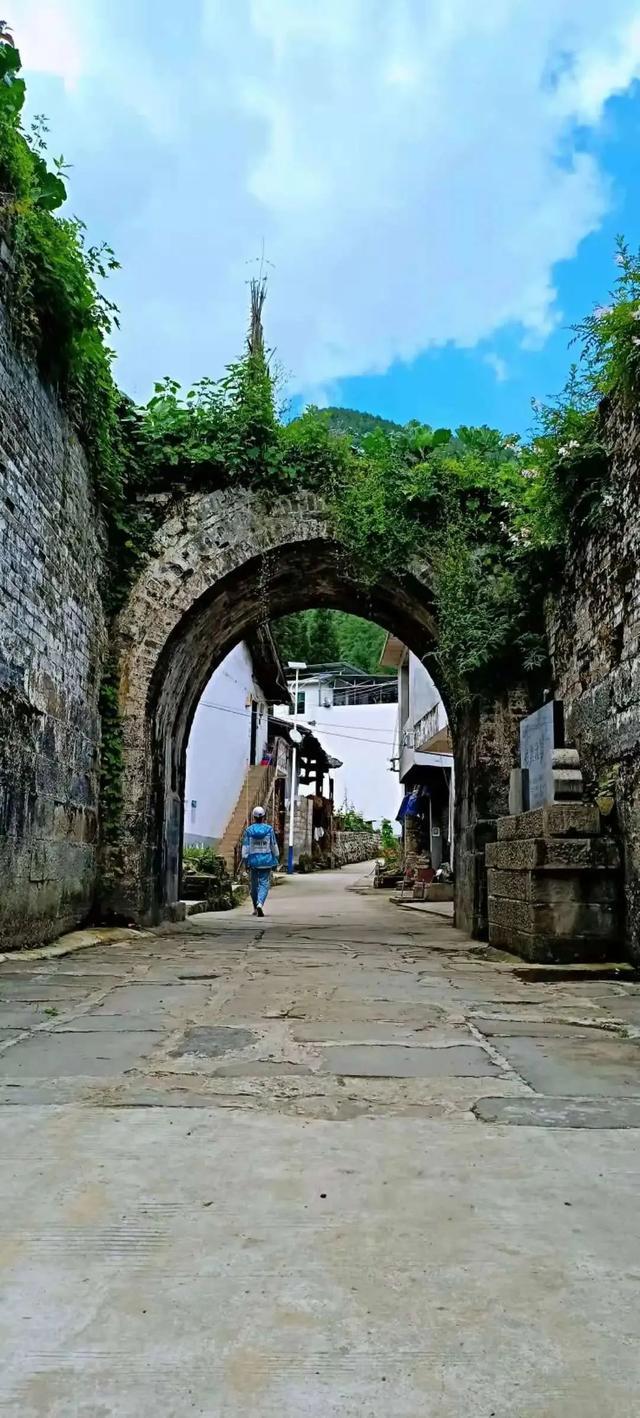 大凉山甘洛风情