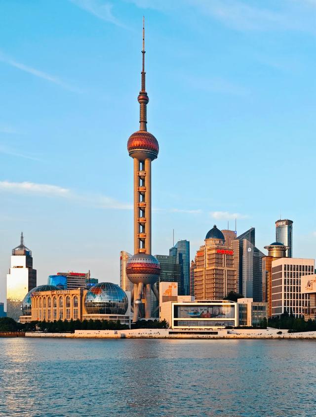 上海十大最美高楼排名！云端上的三件套简直绝了，第一实至名归！