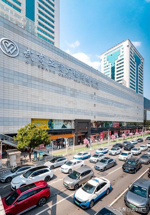 又一巨头倒下！疯狂关店11万家，为什么我们都不愿意逛商场了？