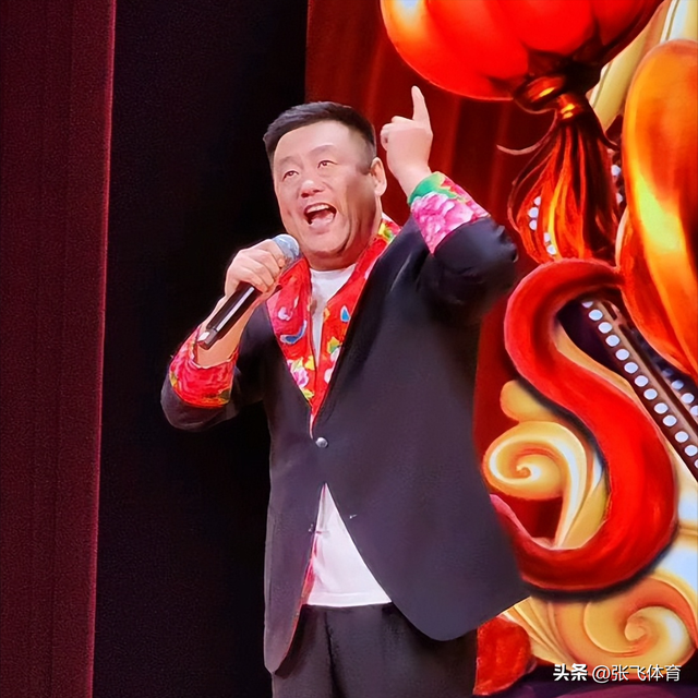 赵本山没想到，爱徒宋晓峰因为女儿闺蜜的爆料，体面被撕得粉碎！