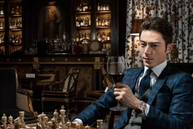 �������������ɺ������Ǹ㵽����