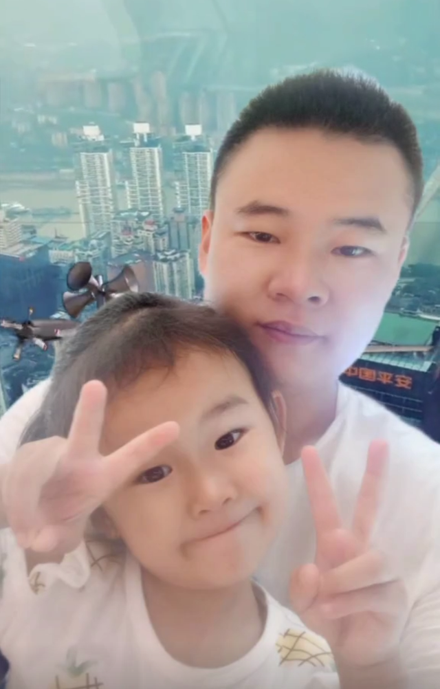 07年，湖南21岁小伙到上海打工，认了上海干妈，失踪18年生死未卜