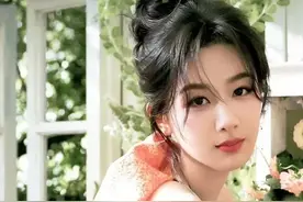 内娱公认的好人缘杨紫生日，众星齐送祝福，欢乐颂五美一个都没少图片