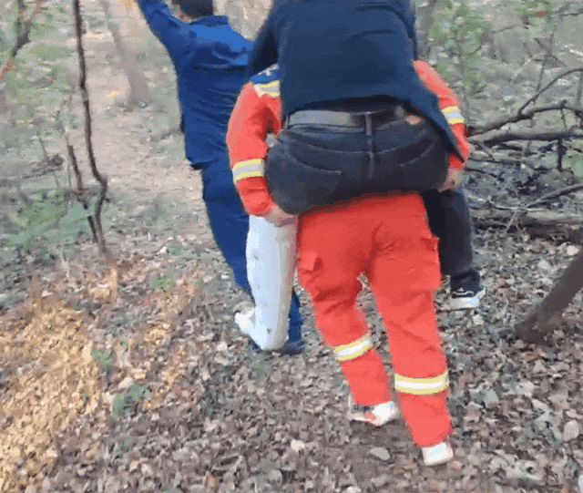 登山 = 解压？滁州男子亲测：快乐没到，消防员先到了！