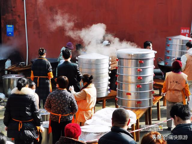 走进自贡天池寺腊八节，感受传统年味与文化传承!