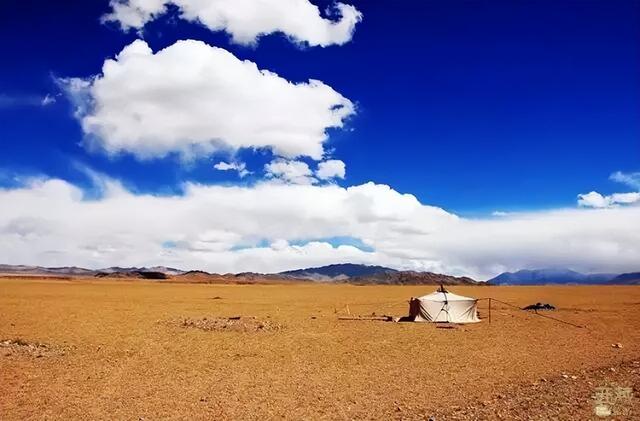 在西藏看云，能治愈一切心事