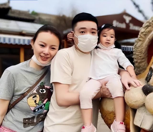 丁俊晖的妻子张元元：她不是富二代，见证了丈夫辉煌背后的眼泪