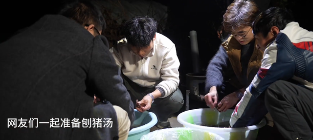 千人杀年猪爆火才几天	，令人恶心的一幕就发生了，网友：吃相难看