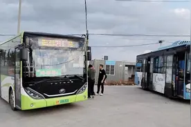 最多11块，扬泰“自由行” ：江都毗邻公交 让偏远乡村不偏僻【附视频】图片