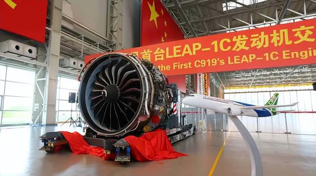 再不怕美国卡脖子？俄罗斯表示：愿向中国提供先进航空发动机！