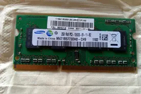 给一朋友的老笔记本升级硬件，重装系统，又能继续使用了图片