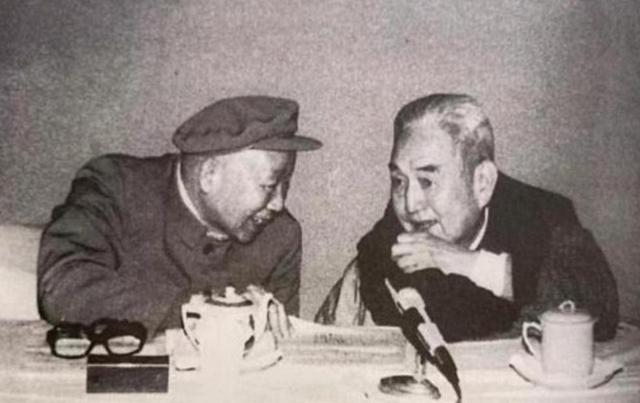 他是原四川省委书记，当过三个省的一把手，晚年主动反思过去错误