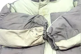 羽绒服不管多脏多油，5分钟搞定，方法简单，干净保暖还省钱图片