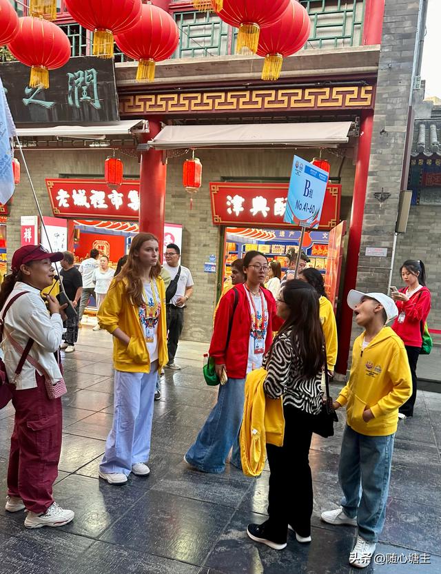 天津实景｜古文化街的津门民俗倔强和“小商品市集”的尴尬