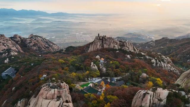 你去看了吗？日照这座山迎来了一年最好看的时候！