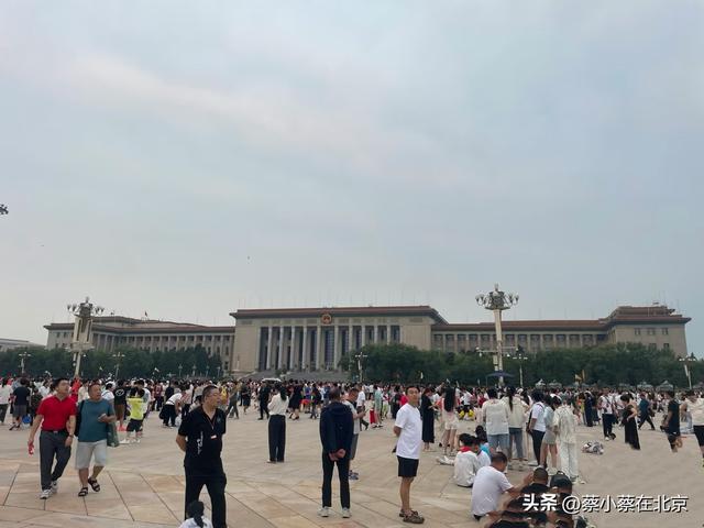 2025年8月4日，北京天安门广场上发生的真实场景画面，大家看看吧