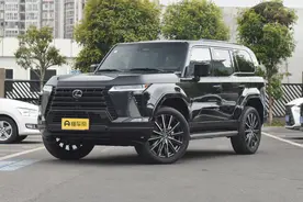 新车 | 高配版丰田“霸道”/售价88.8万元，新一代雷克萨斯GX到店图片