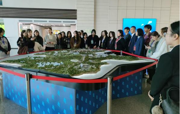 跨越山海的文化与认知之旅——长春东方职业学院赴符拉迪沃斯托克研学