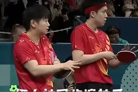混双晋级8强！神秘之师把张本打崩溃，莎头组合看戏表情亮了！图片