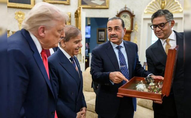 巴铁元帅半年内竟三次访美，以色列都没这么积极，他们总谈啥？