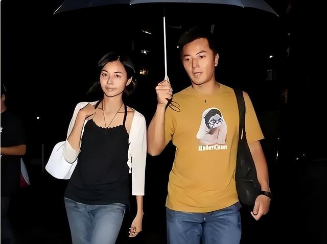 17岁拍三级，32岁被出轨，40岁嫁大佬，港剧都不如她的人生精彩