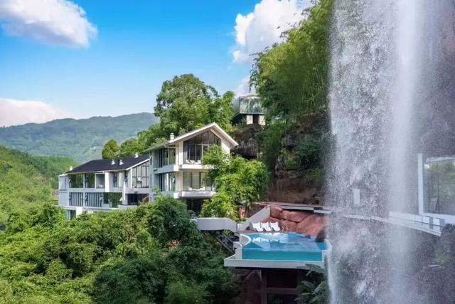 出发！乌蒙山歌开唱+年货盛宴启幕，赤水河谷之旅正当时