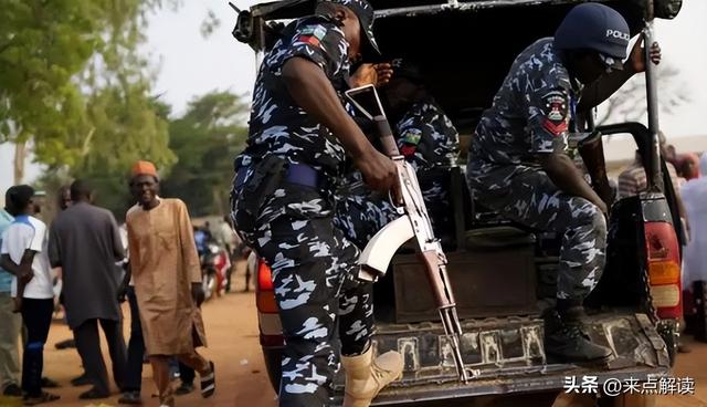 委内瑞拉虚惊一场，美军调转枪口，突袭尼日利亚，特朗普摊牌了