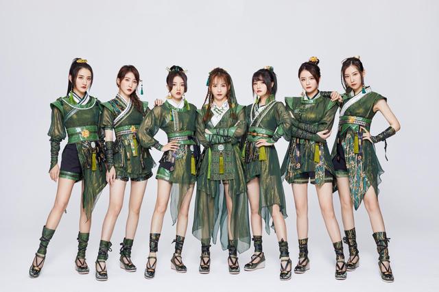 后不后悔？宁夏那个一笑成名拒绝百万签约的小女孩，如今成了这样