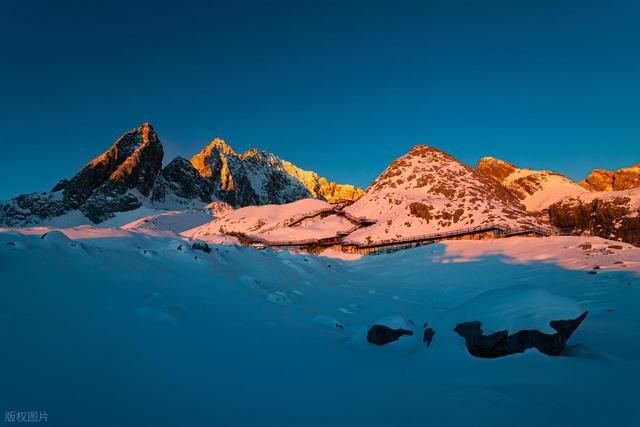 12月-2月，适合淡季出行的6个目的地，山水清净，藏风聚气