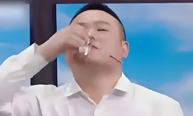 陪睡陪玩只是冰山一角！继岳云鹏后，女星再爆潜规则，越来越荒唐
