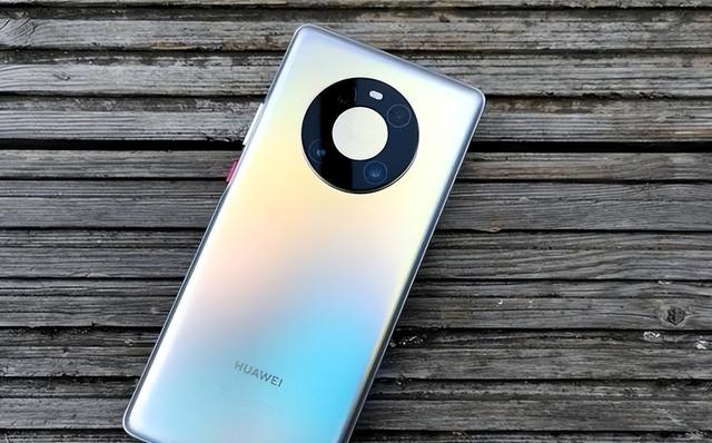 傻眼了！西方光刻机大规模停机，美方：这都怪中国