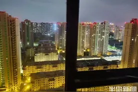 倒影｜生下仨娃后，我把他们带回农村散养图片